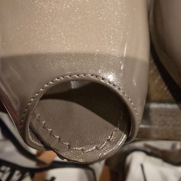 Vintage Louis Vuitton platform shoes. - Picture 16 of 16